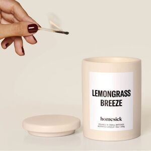 Homesick Lemongrass Breeze Candle